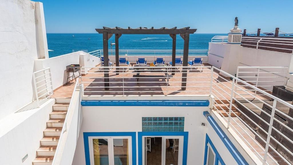 Refurbished Beachfront House, Pool, Ac, Wifi, Albufeira, Sea View ภายนอก รูปภาพ